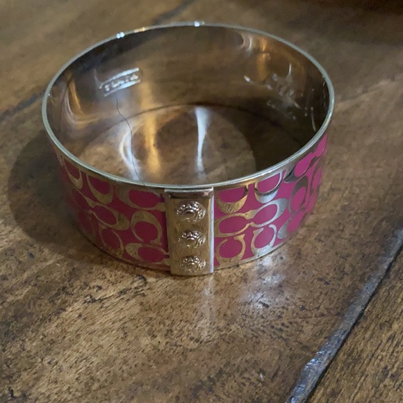 Authentic Coach Chunky bangle bracelet - Picture 5 of 6